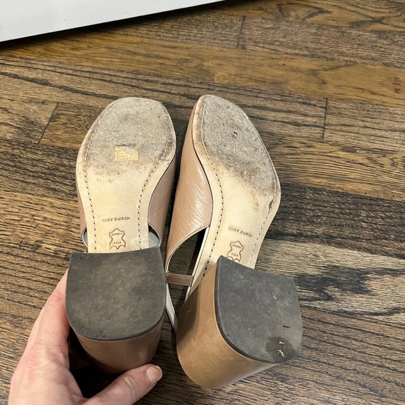 Tory Burch Georgia Slingback - Tan Mid - Heels with discrete logo - Picture 3 of 4